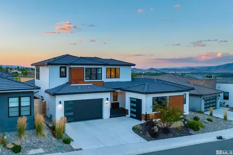 1011 Truckee Valley Dr, Reno, NV 89511