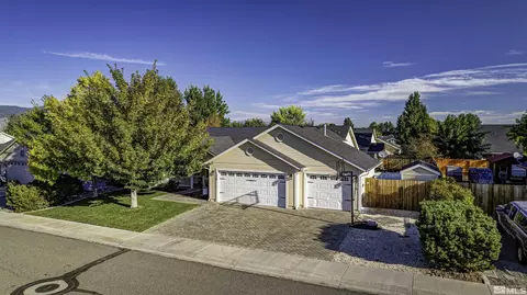 1376 Granborough Dr, Gardnerville, NV 89410