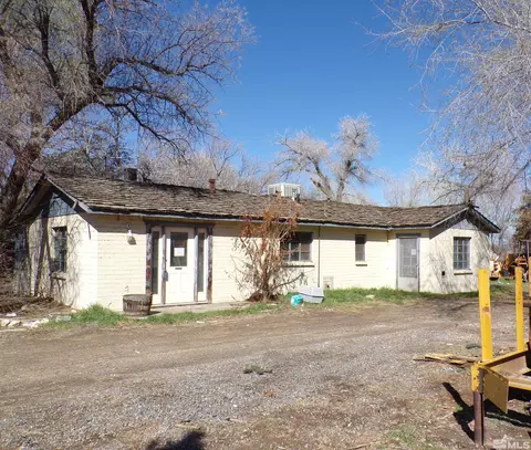 5890 Rivers Edge Dr, Fallon, NV 89406