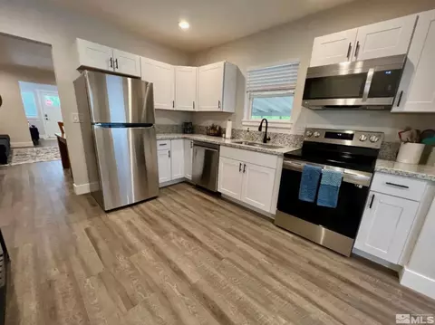 717 Sinclair St, Reno, NV 89501 photo 5
