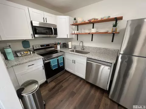 717 Sinclair St, Reno, NV 89501 photo 12