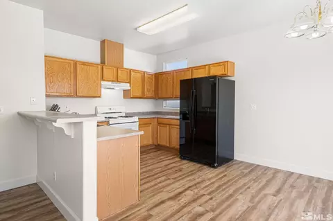 602 E Northpointe Circle Dr, Dayton, NV 89403 photo 8