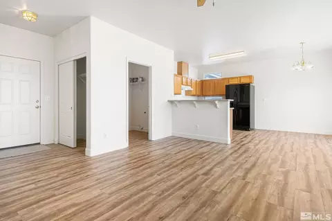602 E Northpointe Circle Dr, Dayton, NV 89403 photo 6