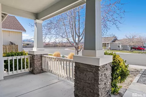 602 E Northpointe Circle Dr, Dayton, NV 89403 photo 3