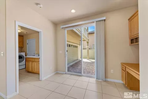 10530 Eagle Falls Way, Reno, NV 89521 photo 10