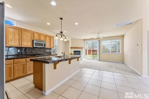 10530 Eagle Falls Way, Reno, NV 89521 photo 5