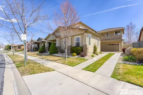 10530 Eagle Falls Way, Reno, NV 89521 photo 2