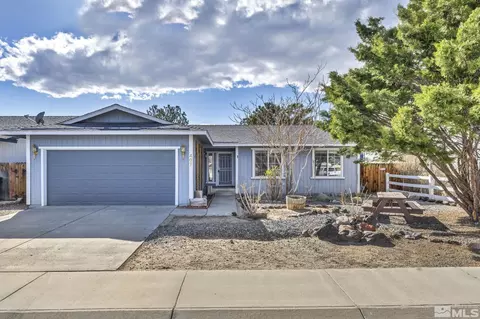407 Aspen Dr, Dayton, NV 89403