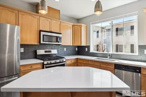 3112 Sterling Ridge Cir, Sparks, NV 89431