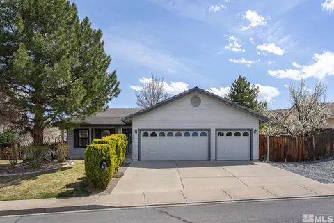 5046 Santa Barbara Ave, Sparks, NV 89436