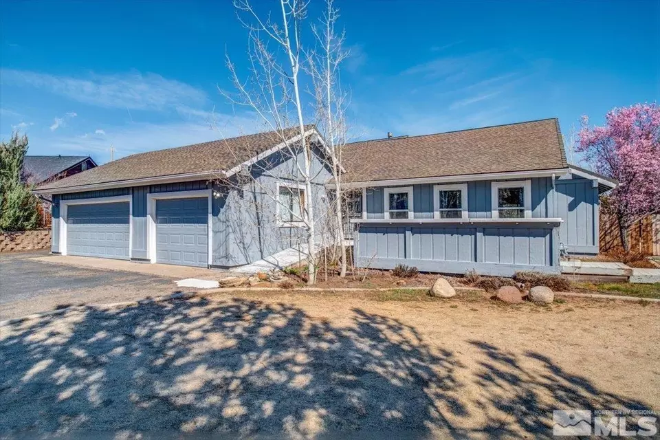  30 Black Pool Ct, Reno, NV 89511 photo 2