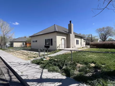 535 Douglas St, Fallon, NV 89406