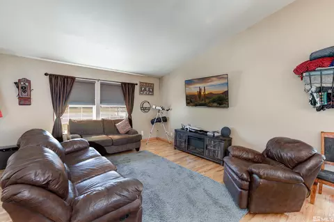 1935 Steven Dr, Fallon, NV 89406 photo 5