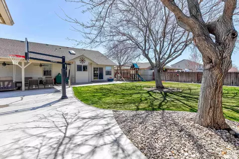 1935 Steven Dr, Fallon, NV 89406 photo 24