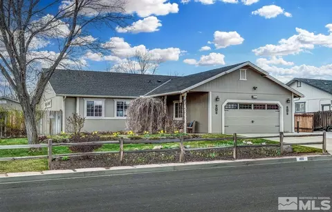 400 Ember Dr, Sparks, NV 89436