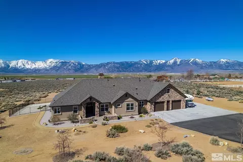 2368 Kincaid Ave, Minden, NV 89423