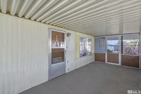 265 Taurus Cir, Reno, NV 89521 photo 3