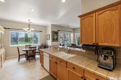 9559 Mammoth Ct, Reno, NV 89521 photo 21