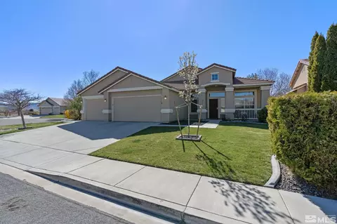9559 Mammoth Ct, Reno, NV 89521 photo 3