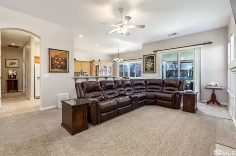 9559 Mammoth Ct, Reno, NV 89521 photo 12
