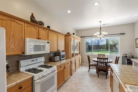 9559 Mammoth Ct, Reno, NV 89521 photo 22