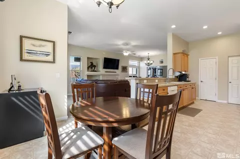 9559 Mammoth Ct, Reno, NV 89521 photo 27