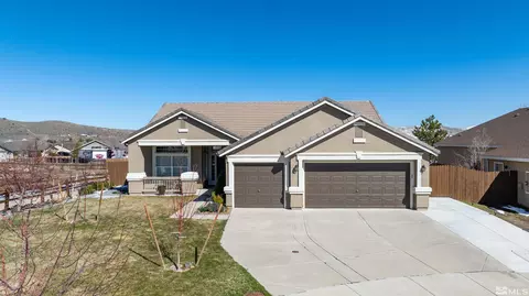 17970 Blake Ct, Reno, NV 89508