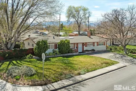 1103 Greenbrae Dr, Sparks, NV 89431