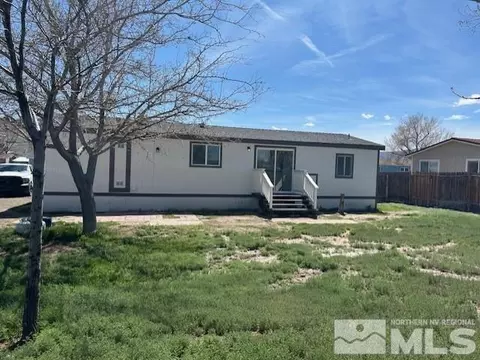876 Scott Dr, Fernley, NV 89408