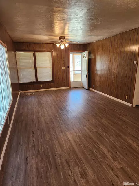 27 E Bridge St, Yerington, NV 89447 photo 12