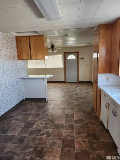 27 E Bridge St, Yerington, NV 89447 photo 14