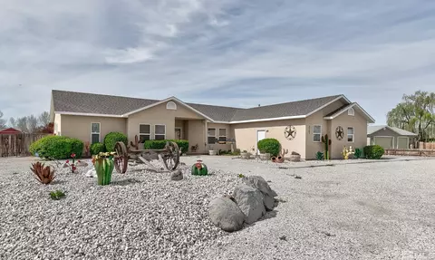 3141 Brookside Cir, Fallon, NV 89406