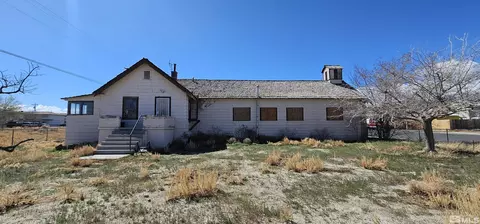 682 C St, Hawthorne, NV 89415
