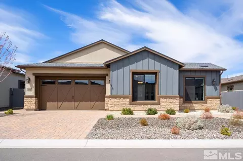 2245 Paint Horse Dr, Reno, NV 89521