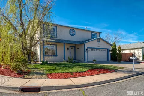 5828 Lightning Ct, Sun Valley, NV 89433