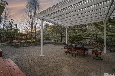 8965 Chipshot Trl, Reno, NV 89523 photo 4