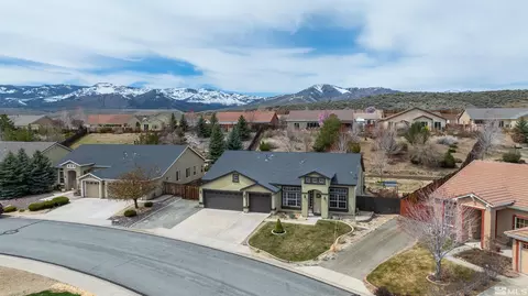 17775 Thunder River Dr, Reno, NV 89508