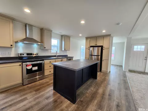 3612 Crown Royal Cir, Winnemucca, NV 89445