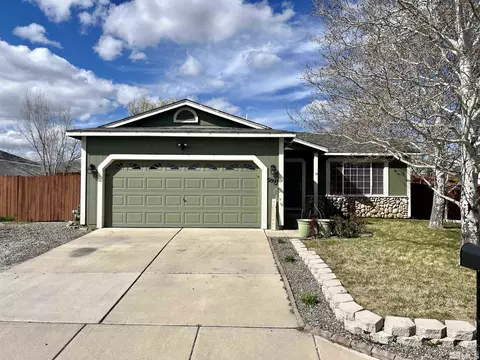 5897 Wishbone Ct, Sun Valley, NV 89433