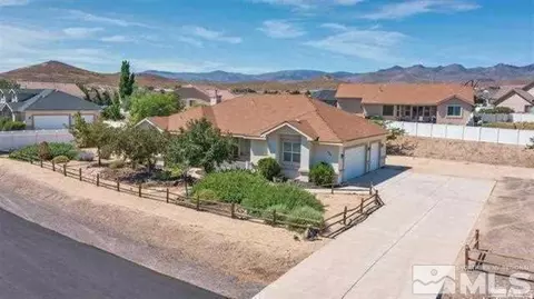 980 Lasso Way, Fernley, NV 89408