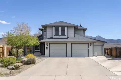 275 Woodlake Cir, Dayton, NV 89403