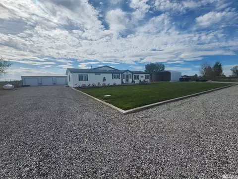 5383 Allegre Ln, Fallon, NV 89406 photo 2