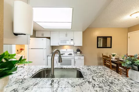 7690 Bluestone Dr #R 321, Reno, NV 89511