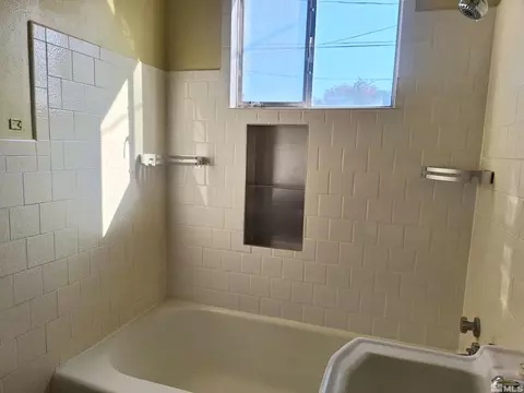 820 Ruby Ave, Reno, NV 89503 photo 15