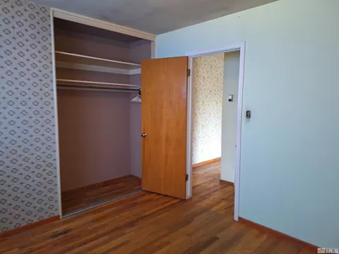 820 Ruby Ave, Reno, NV 89503 photo 23