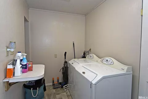 121 Bartlett St, Reno, NV 89512 photo 14