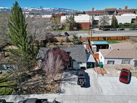 121 Bartlett St, Reno, NV 89512 photo 23