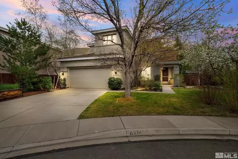 6375 Cedar Waxwing Ct, Reno, NV 89523