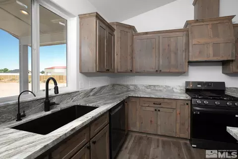 1857 Davis Ln, Fallon, NV 89406 photo 6