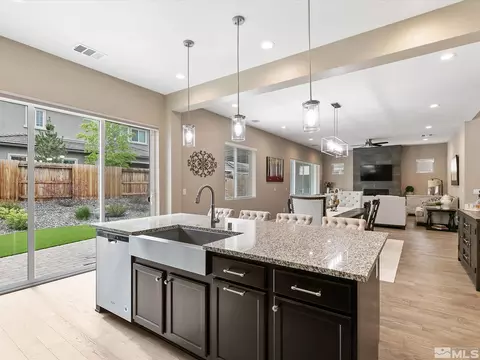 9321 Mayfair Way, Reno, NV 89521 photo 18